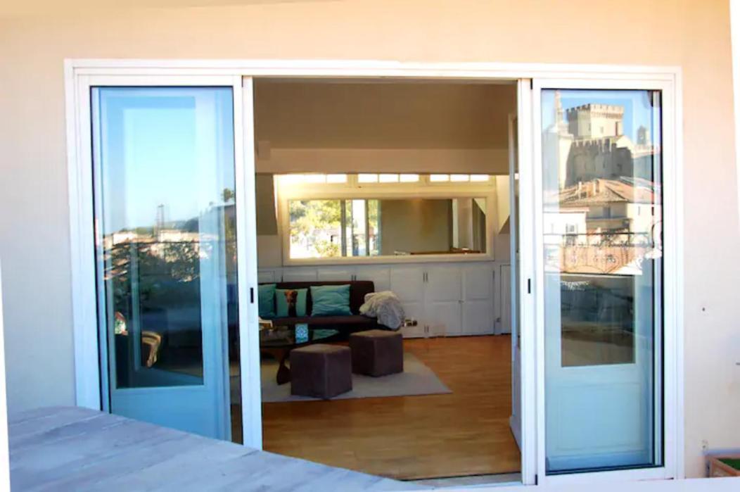 Magnifique Appartement De Charme Avec Vue Sur Le Palais Des Papes A Avignon Wifi Gratuit Exterior photo